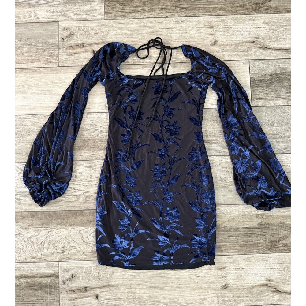 Lucy in the Sky Long Sleeve Blue Floral Burnout Velvet Square Neckline Dress S